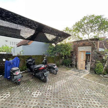 Belimbing Guest House Canggu 外观 照片